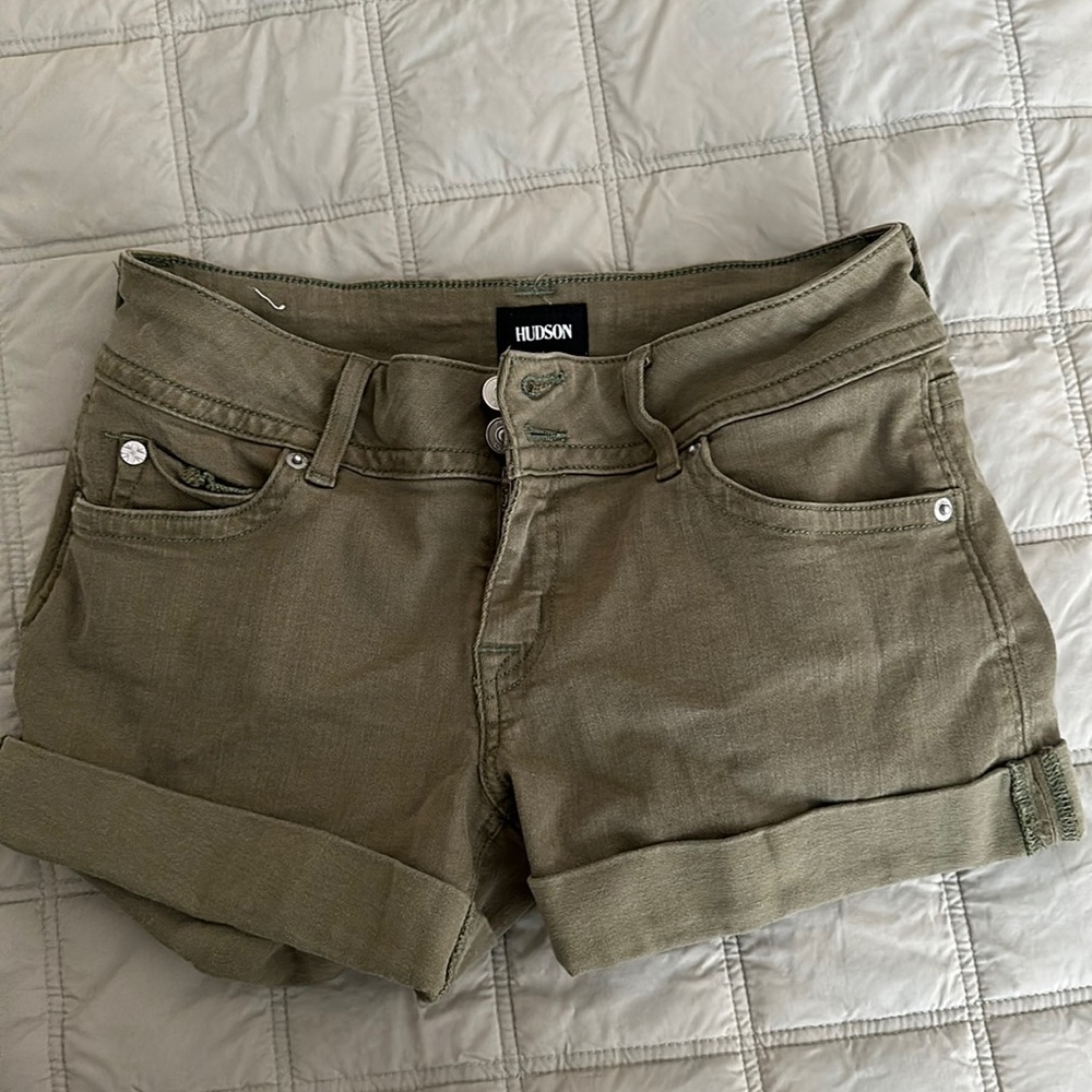 Green Hudson jeans shorts size 26
